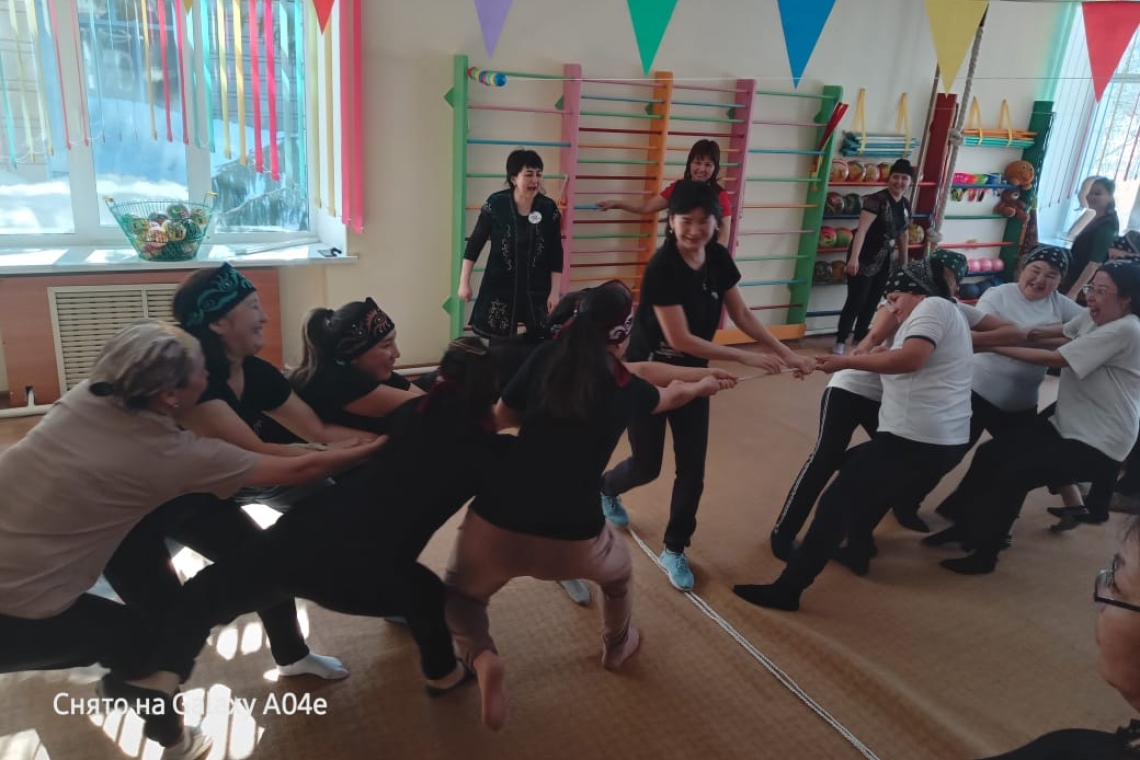 "Ұлттық ойныдар күні" (қызметкерлердің арасында)